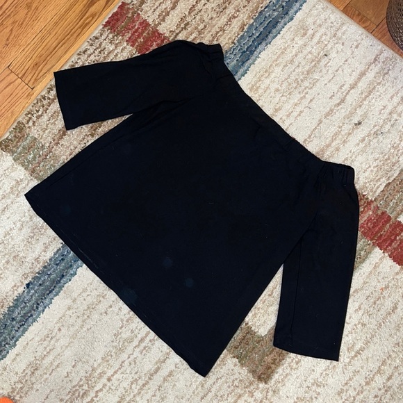 Dynamite Off Shoulder Blouse - Picture 2 of 5